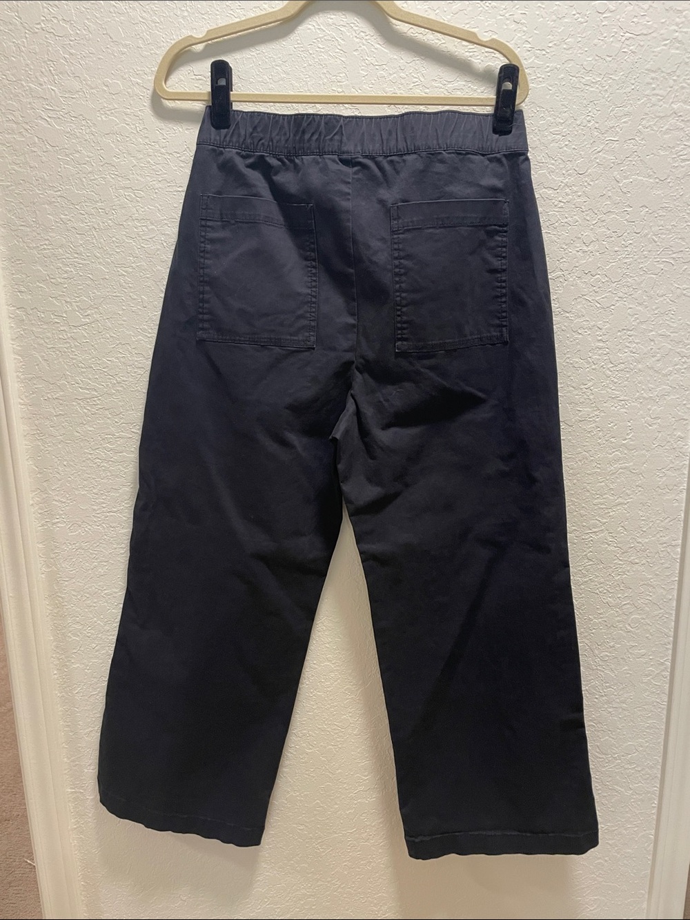 GAP High Rise Wide-Leg Pants in Black - Picture 3 of 4
